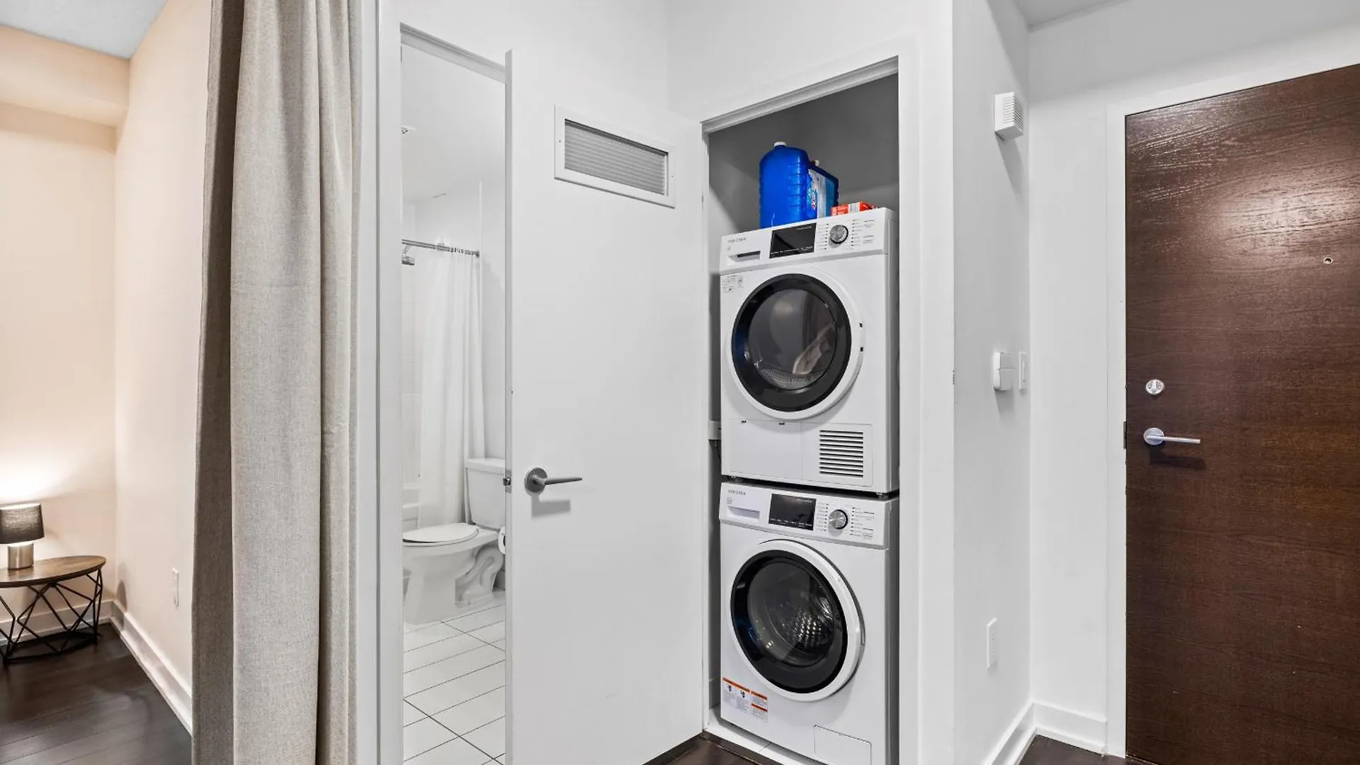 Apartment Charming 2Br Condo Near Cn Tower & Harbourfront Toronto